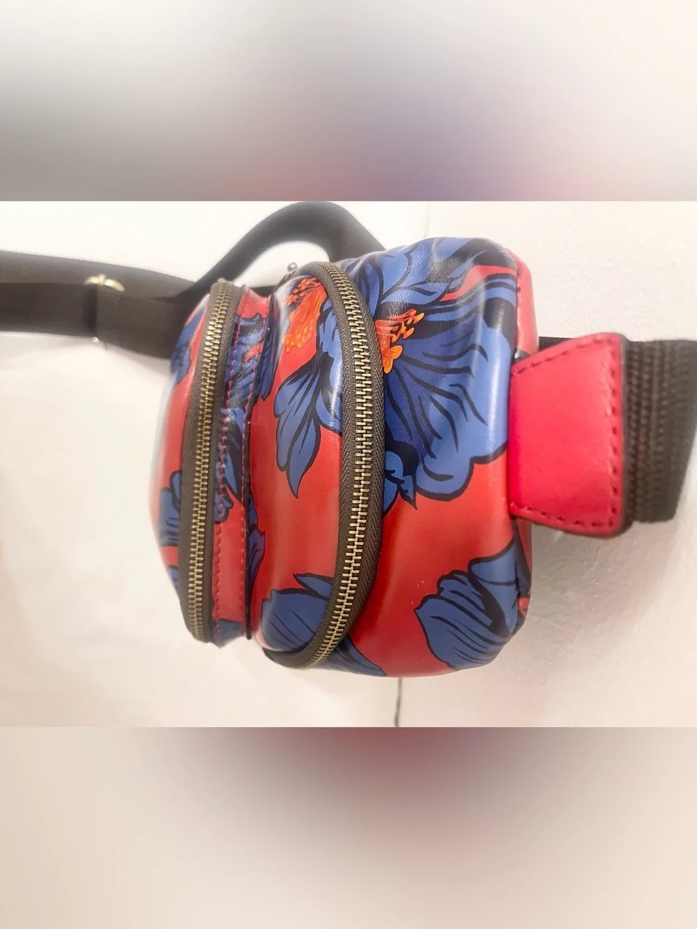 Patricia Nash Leather Kea Sling Bag No Callouts